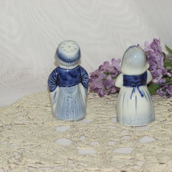 Vintage Salt & Pepper Shakers Dutch Boy/Girl Germany Vintage Cottagecore - Picture 3 of 8